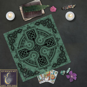 Celtic Tarot Cloth - Green Knotwork Altar And Decor Square