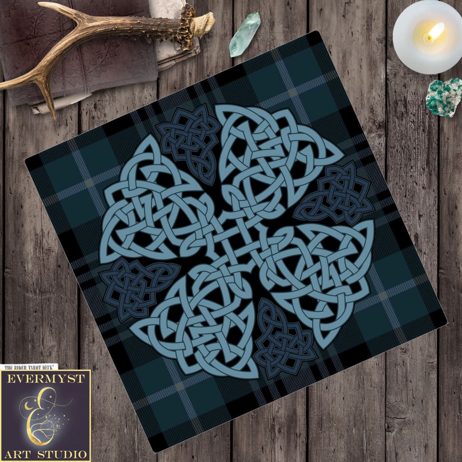 Celtic Tarot Cloth - Tribal Knotwork Plaid Highland Viking Decor Altar Square