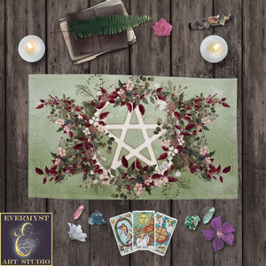 Winter Greens Yule Pentacle Tarot Cloth - Wicca Witch Altar Rec